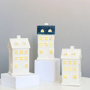 TingKe Européen de la Céramique Creux de la Maison de Lumière à LED Créatif, Ornement de Décoration de Noël de la Céramique de la Maison de la Petite Lampe de Table Ornement